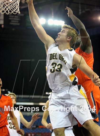 Thumbnail 3 in Cosumnes Oaks vs Del Oro (CIF SJS D2 Semifinal) photogallery.
