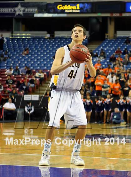 Thumbnail 3 in Cosumnes Oaks vs Del Oro (CIF SJS D2 Semifinal) photogallery.