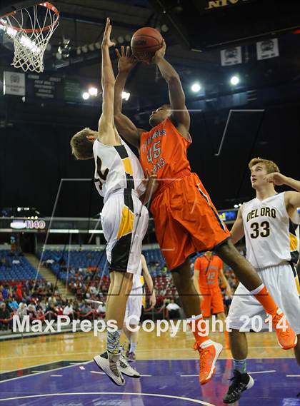 Thumbnail 3 in Cosumnes Oaks vs Del Oro (CIF SJS D2 Semifinal) photogallery.