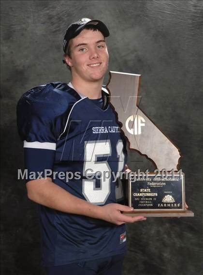Thumbnail 1 in Sierra Canyon (CIF State Small Schools Awards) photogallery.