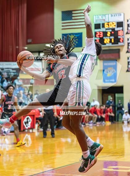 Thumbnail 1 in North Central vs. Cathedral (IHSAA 4A Sectional Rd 2) photogallery.