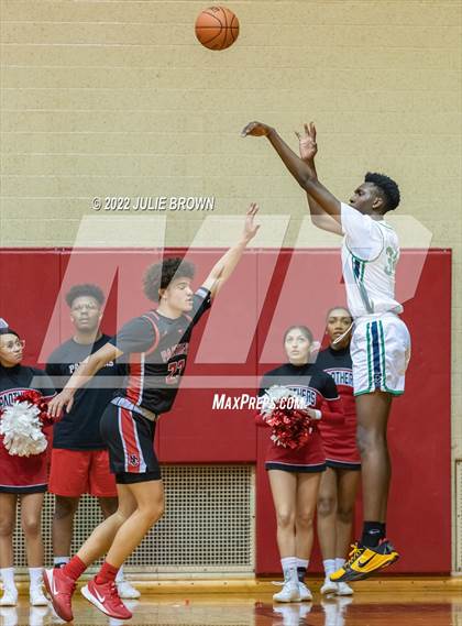 Thumbnail 3 in North Central vs. Cathedral (IHSAA 4A Sectional Rd 2) photogallery.