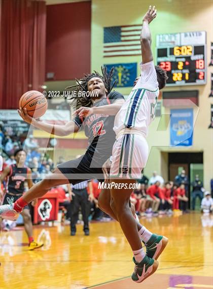 Thumbnail 2 in North Central vs. Cathedral (IHSAA 4A Sectional Rd 2) photogallery.