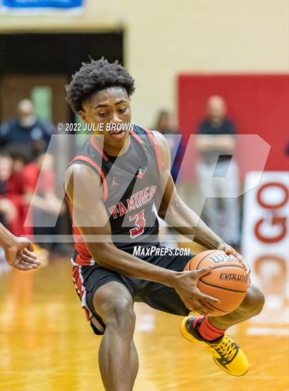 Thumbnail 1 in North Central vs. Cathedral (IHSAA 4A Sectional Rd 2) photogallery.