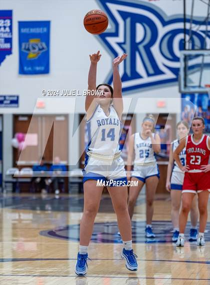 Thumbnail 2 in Center Grove @ Hamilton Southeastern photogallery.