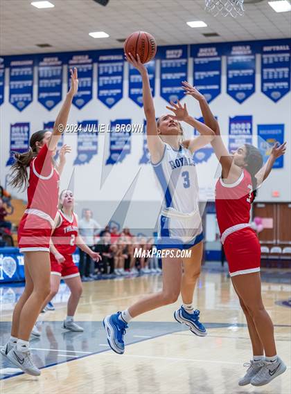 Thumbnail 2 in Center Grove @ Hamilton Southeastern photogallery.