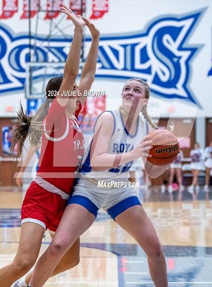 Thumbnail 1 in Center Grove @ Hamilton Southeastern photogallery.