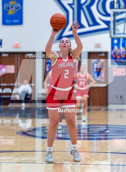 Thumbnail 2 in Center Grove @ Hamilton Southeastern photogallery.