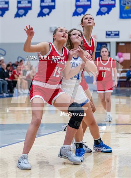 Thumbnail 1 in Center Grove @ Hamilton Southeastern photogallery.