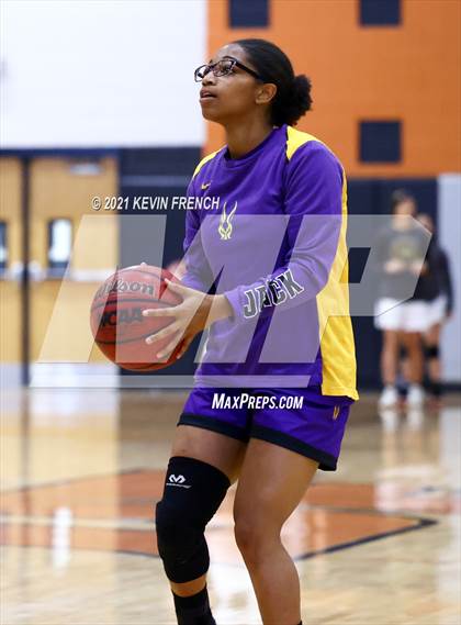 Thumbnail 2 in Shadow Ridge vs. Mesa (Scorpion Shootout Tournament) photogallery.
