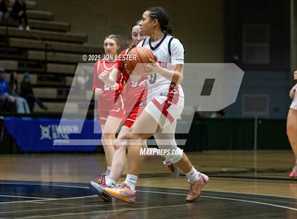 Thumbnail 2 in Tamarac vs. Mechanicville (NYSPHSAA Section 2 Class B Semi Finals) photogallery.
