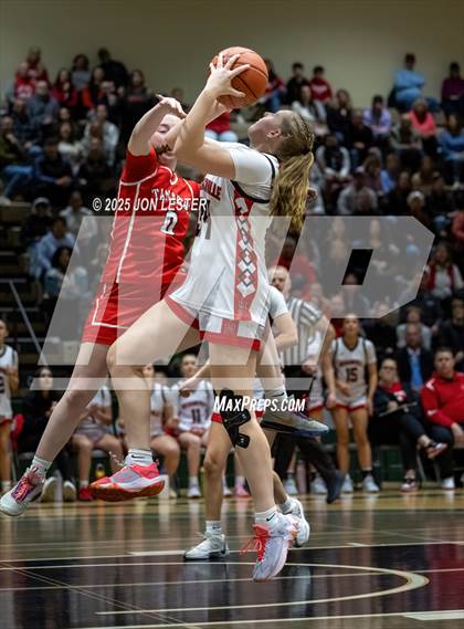 Thumbnail 1 in Tamarac vs. Mechanicville (NYSPHSAA Section 2 Class B Semi Finals) photogallery.