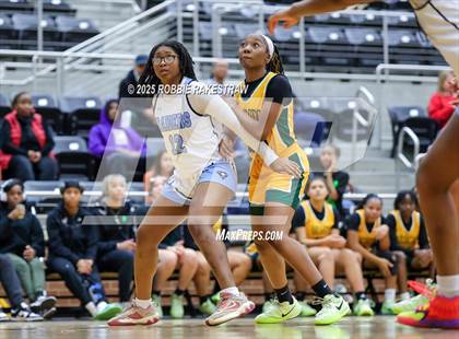 Thumbnail 3 in Wylie East vs. DeSoto (UIL 6A DII Area Playoff) photogallery.