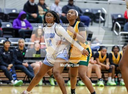 Thumbnail 2 in Wylie East vs. DeSoto (UIL 6A DII Area Playoff) photogallery.