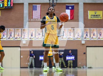 Thumbnail 2 in Wylie East vs. DeSoto (UIL 6A DII Area Playoff) photogallery.