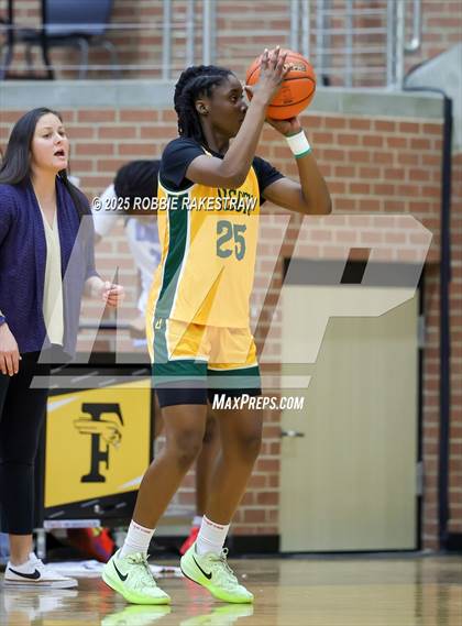 Thumbnail 1 in Wylie East vs. DeSoto (UIL 6A DII Area Playoff) photogallery.