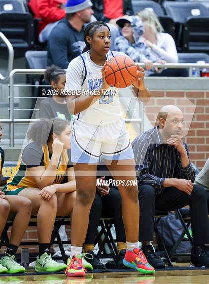 Thumbnail 2 in Wylie East vs. DeSoto (UIL 6A DII Area Playoff) photogallery.