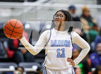 Thumbnail 1 in Wylie East vs. DeSoto (UIL 6A DII Area Playoff) photogallery.