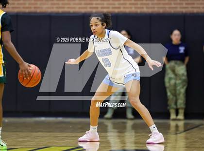 Thumbnail 3 in Wylie East vs. DeSoto (UIL 6A DII Area Playoff) photogallery.