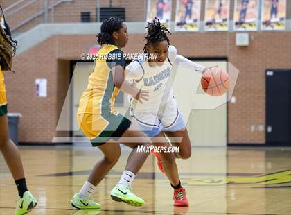 Thumbnail 3 in Wylie East vs. DeSoto (UIL 6A DII Area Playoff) photogallery.