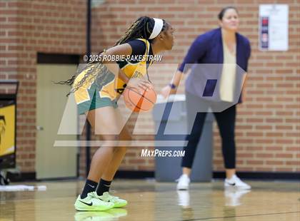 Thumbnail 1 in Wylie East vs. DeSoto (UIL 6A DII Area Playoff) photogallery.