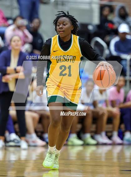 Thumbnail 1 in Wylie East vs. DeSoto (UIL 6A DII Area Playoff) photogallery.