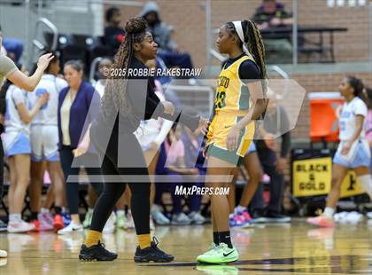 Thumbnail 2 in Wylie East vs. DeSoto (UIL 6A DII Area Playoff) photogallery.