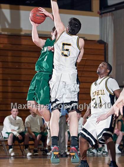 Thumbnail 2 in New Milford at Trumbull  (CIAC Class LL 1st Round) photogallery.