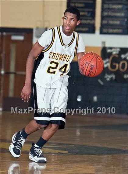 Thumbnail 3 in New Milford at Trumbull  (CIAC Class LL 1st Round) photogallery.