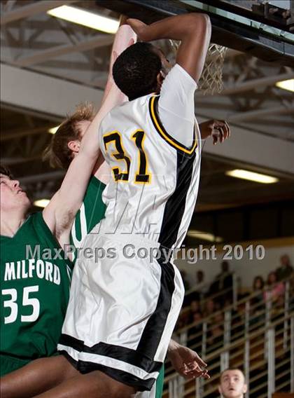 Thumbnail 2 in New Milford at Trumbull  (CIAC Class LL 1st Round) photogallery.
