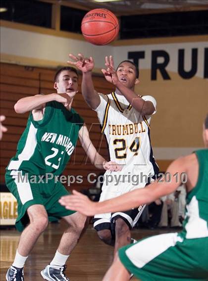 Thumbnail 1 in New Milford at Trumbull  (CIAC Class LL 1st Round) photogallery.