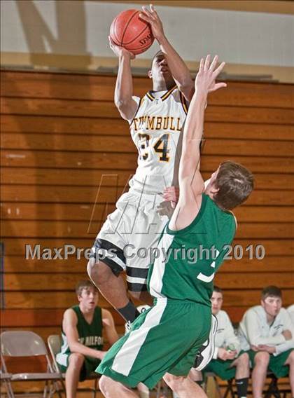 Thumbnail 2 in New Milford at Trumbull  (CIAC Class LL 1st Round) photogallery.
