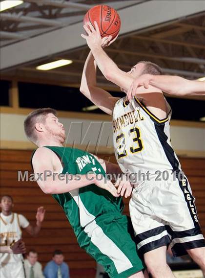 Thumbnail 2 in New Milford at Trumbull  (CIAC Class LL 1st Round) photogallery.