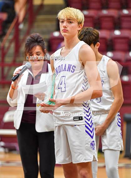 Thumbnail 2 in Lipan vs Douglass (Tenaha Holiday Hoops Classic) photogallery.