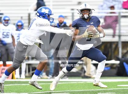 Thumbnail 2 in MacArthur @ Hillcrest (IHSA Class 5A 2nd Round Playoff) photogallery.