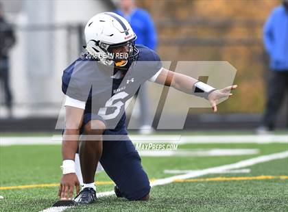 Thumbnail 1 in MacArthur @ Hillcrest (IHSA Class 5A 2nd Round Playoff) photogallery.