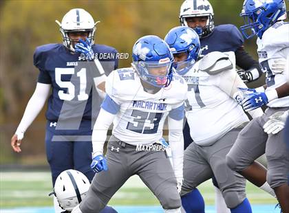 Thumbnail 3 in MacArthur @ Hillcrest (IHSA Class 5A 2nd Round Playoff) photogallery.