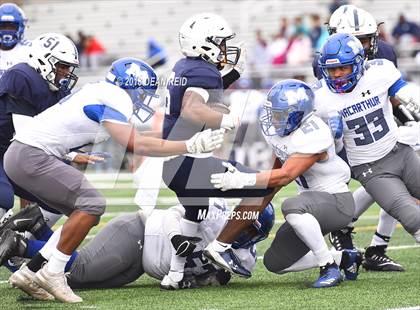 Thumbnail 3 in MacArthur @ Hillcrest (IHSA Class 5A 2nd Round Playoff) photogallery.