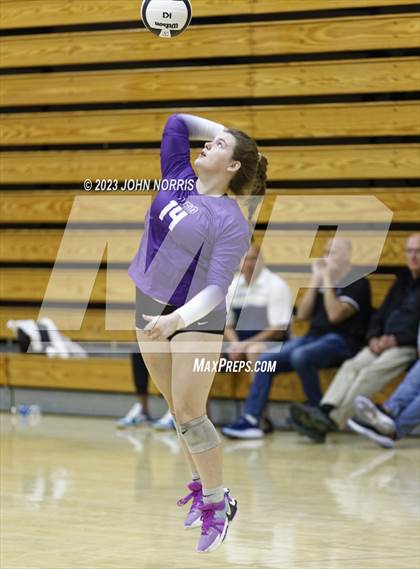 Thumbnail 1 in Fort Wayne Snider vs Leo (Leo Invite) photogallery.
