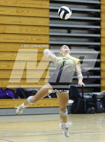 Thumbnail 3 in Fort Wayne Snider vs Leo (Leo Invite) photogallery.