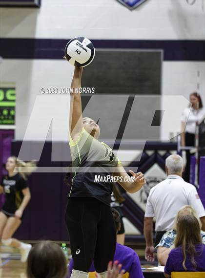 Thumbnail 3 in Fort Wayne Snider vs Leo (Leo Invite) photogallery.