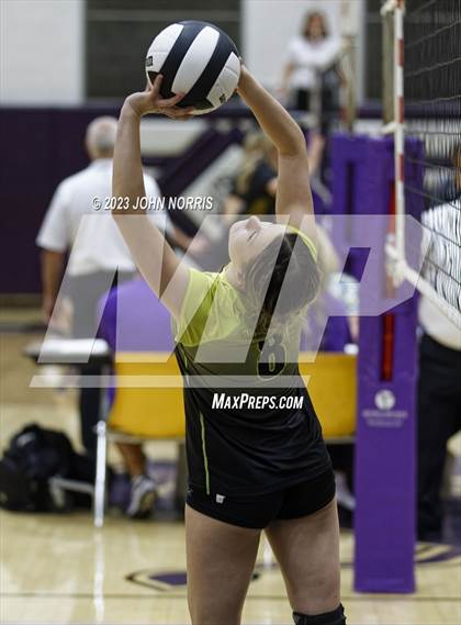 Thumbnail 1 in Fort Wayne Snider vs Leo (Leo Invite) photogallery.