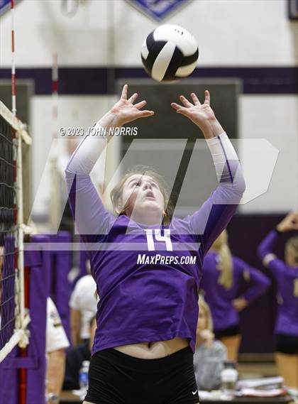 Thumbnail 2 in Fort Wayne Snider vs Leo (Leo Invite) photogallery.