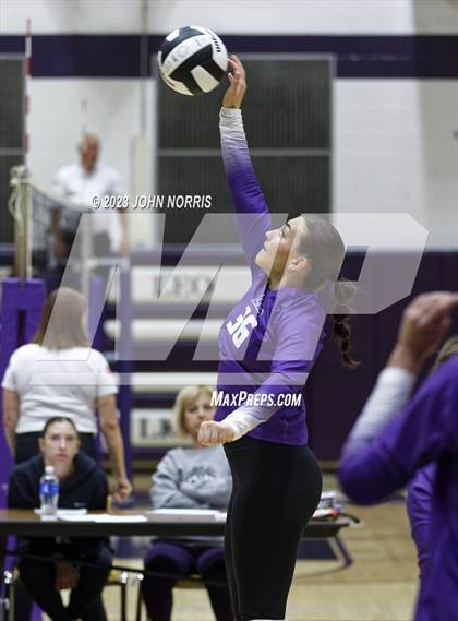 Thumbnail 1 in Fort Wayne Snider vs Leo (Leo Invite) photogallery.