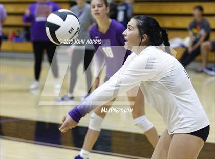 Thumbnail 2 in Fort Wayne Snider vs Leo (Leo Invite) photogallery.