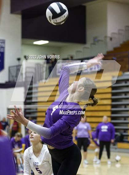 Thumbnail 2 in Fort Wayne Snider vs Leo (Leo Invite) photogallery.