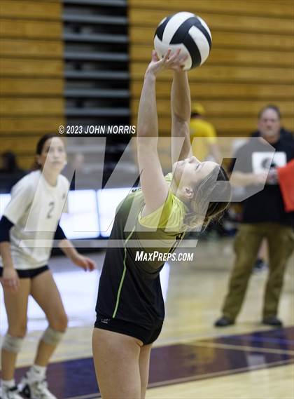 Thumbnail 3 in Fort Wayne Snider vs Leo (Leo Invite) photogallery.