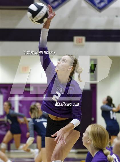 Thumbnail 1 in Fort Wayne Snider vs Leo (Leo Invite) photogallery.
