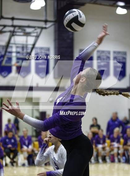 Thumbnail 1 in Fort Wayne Snider vs Leo (Leo Invite) photogallery.