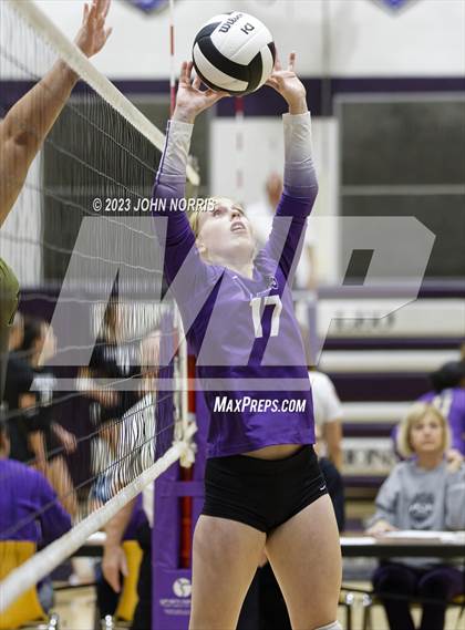 Thumbnail 1 in Fort Wayne Snider vs Leo (Leo Invite) photogallery.